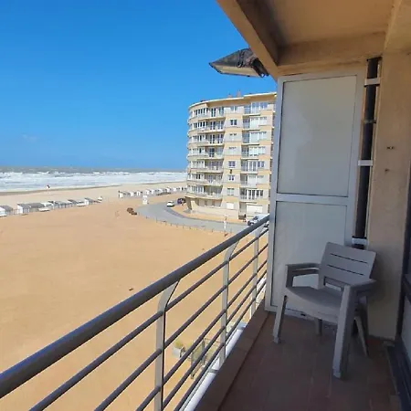 Appartement Bel Air - Luxury 2-bedroom With Sea View & Jacuzzi T48 Oostende