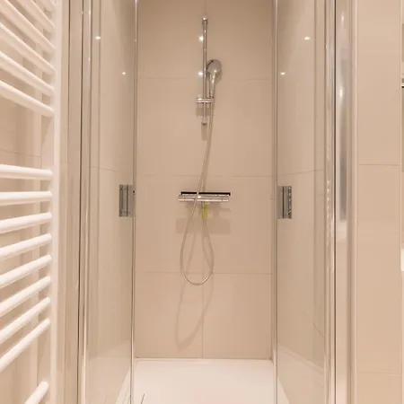 Apartment Bel Air - Luxury 2-bedroom With Sea View & Jacuzzi T48 *